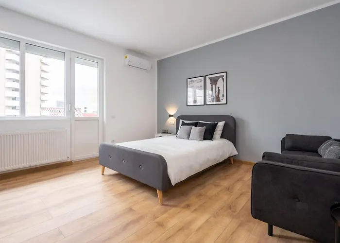 Gorgeous Apartament With View In Piata Universitatii